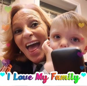 Meet your Posher, Rachelle